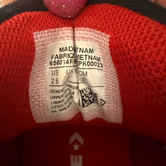 Boys' Converse Chuck Taylor All Star Street Mixed-Media Sneakers New ( no box) - Picture 4 of 5